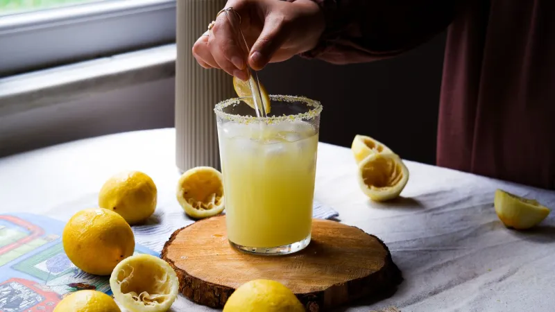 Drinking More But Still Thirsty? Your Detox Drink Might Be the Problem